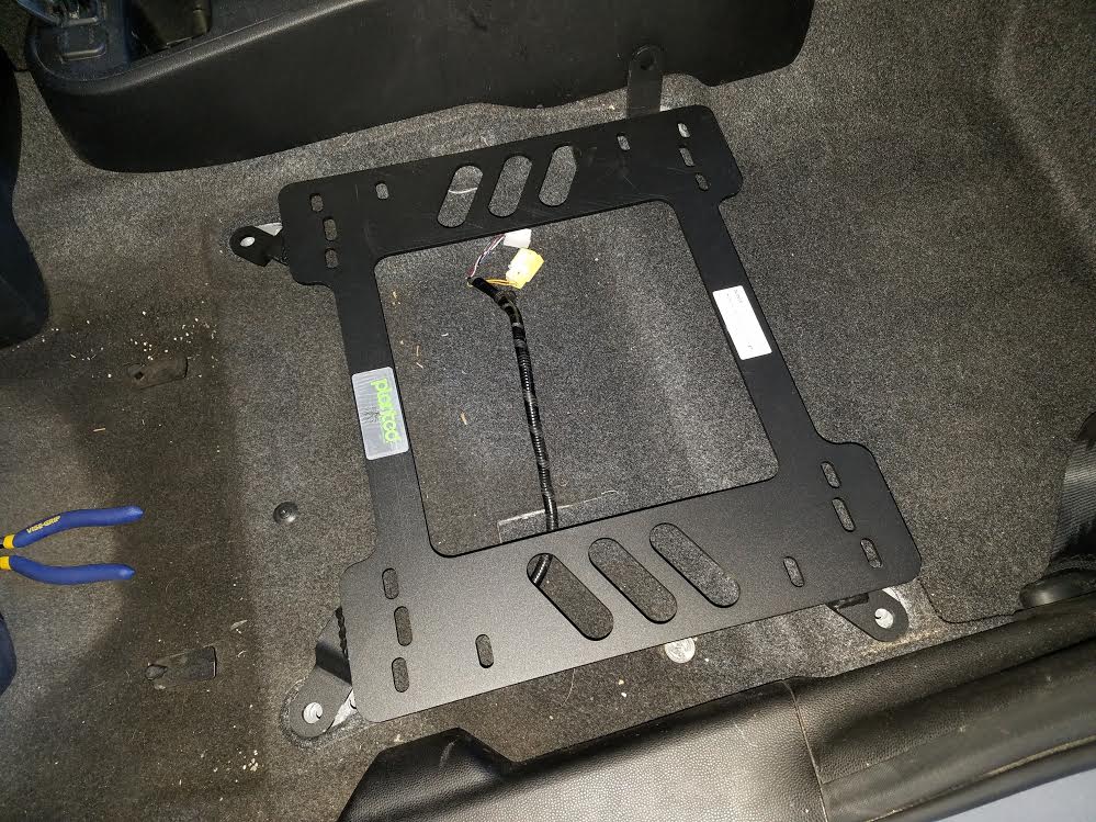 Planted Seat Bracket- Mazda 2 (2007-2014) - Driver / Left